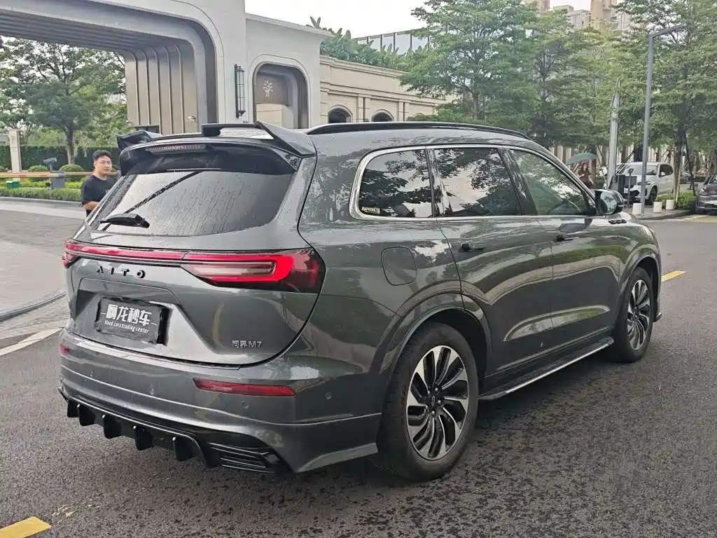 AITO M7 2023 — фото 8
