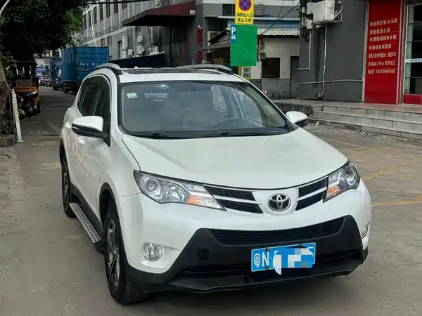 Toyota RAV4 2016