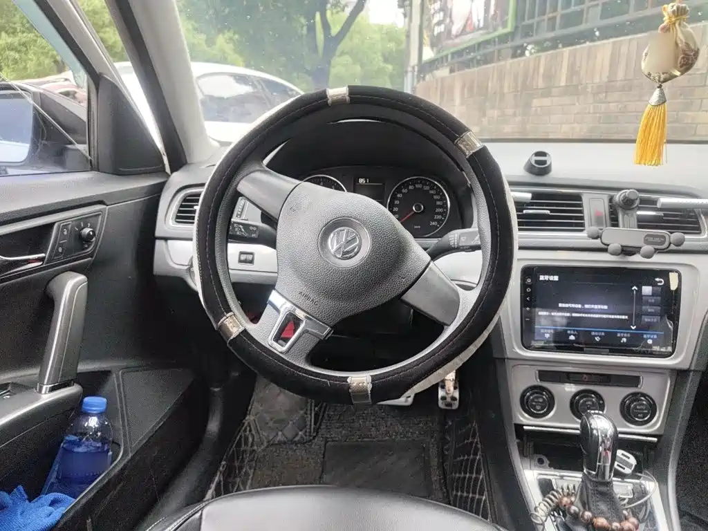 Volkswagen Gran Lavida 2015