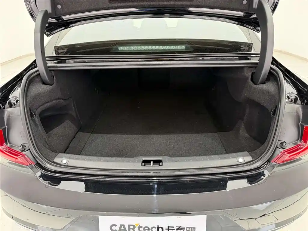 Volvo S90 2020 — фото 12