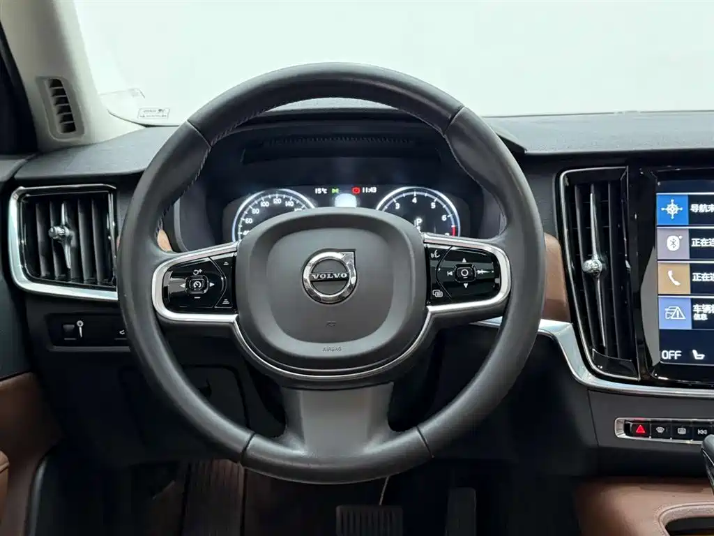 Volvo S90 2020 — фото 24