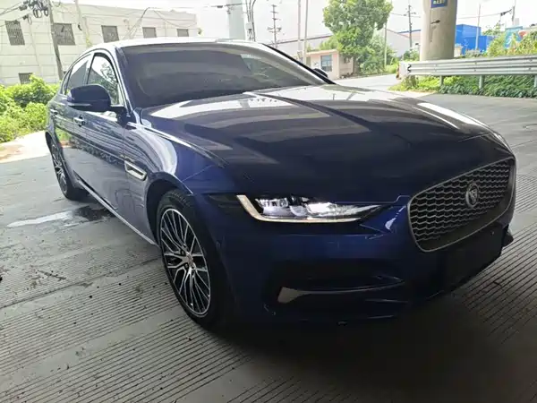 Jaguar XEL 2020