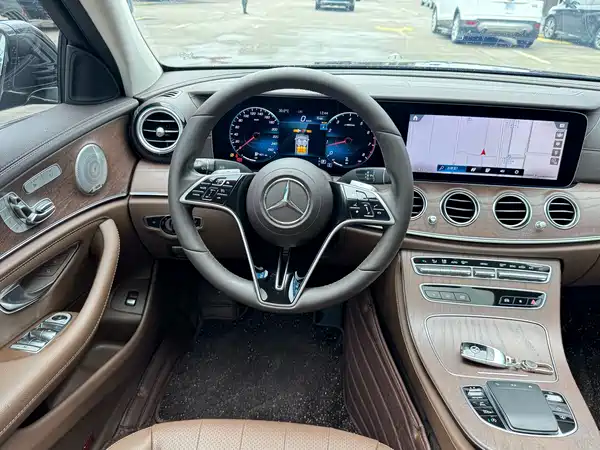Mercedes-Benz E-Class 2023