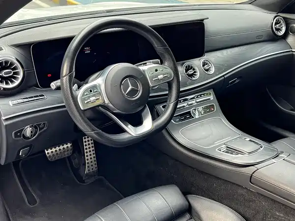 Mercedes-Benz E-Class 2021