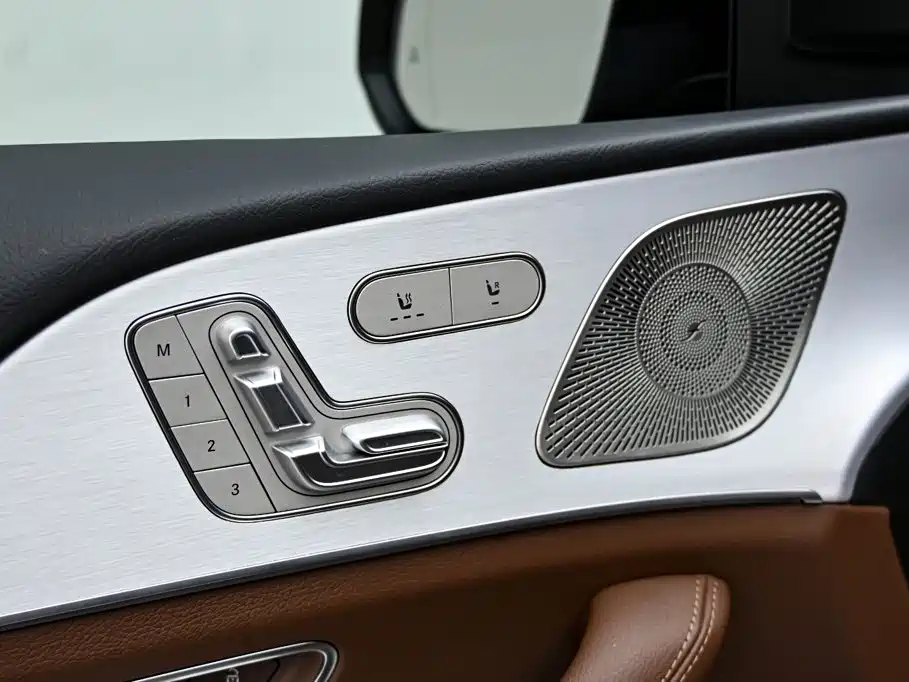 Mercedes-Benz GLS 2025 — фото 24