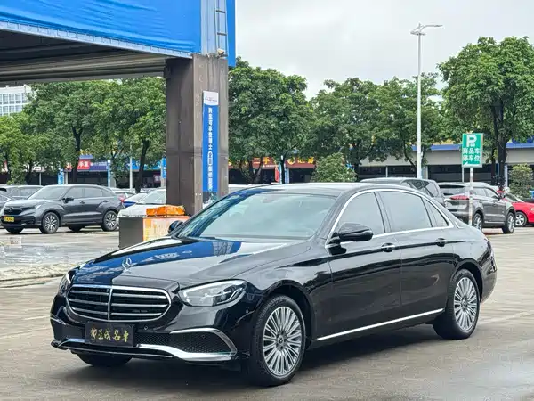 Mercedes-Benz E-Class 2023