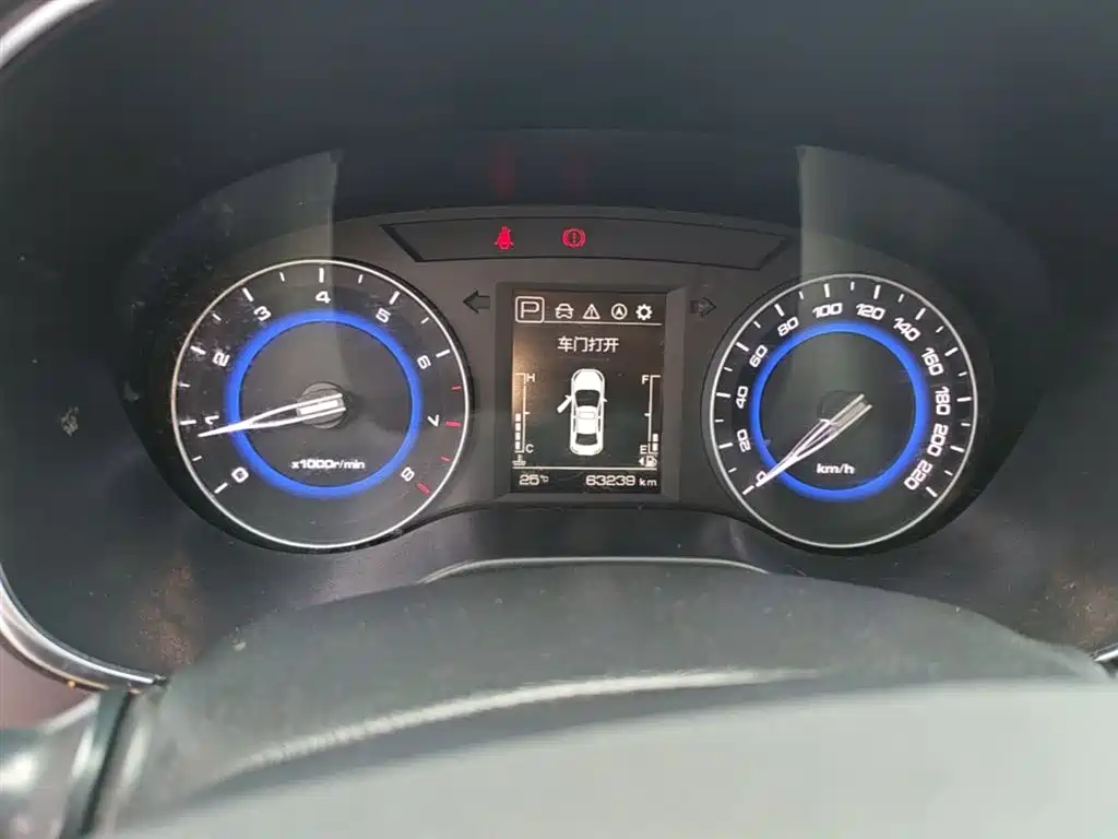 Changan Eado DT 2018 — фото 12