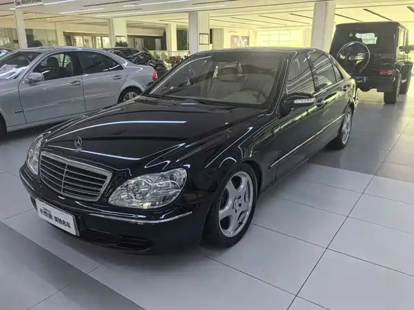 Mercedes-Benz S-Class 2004