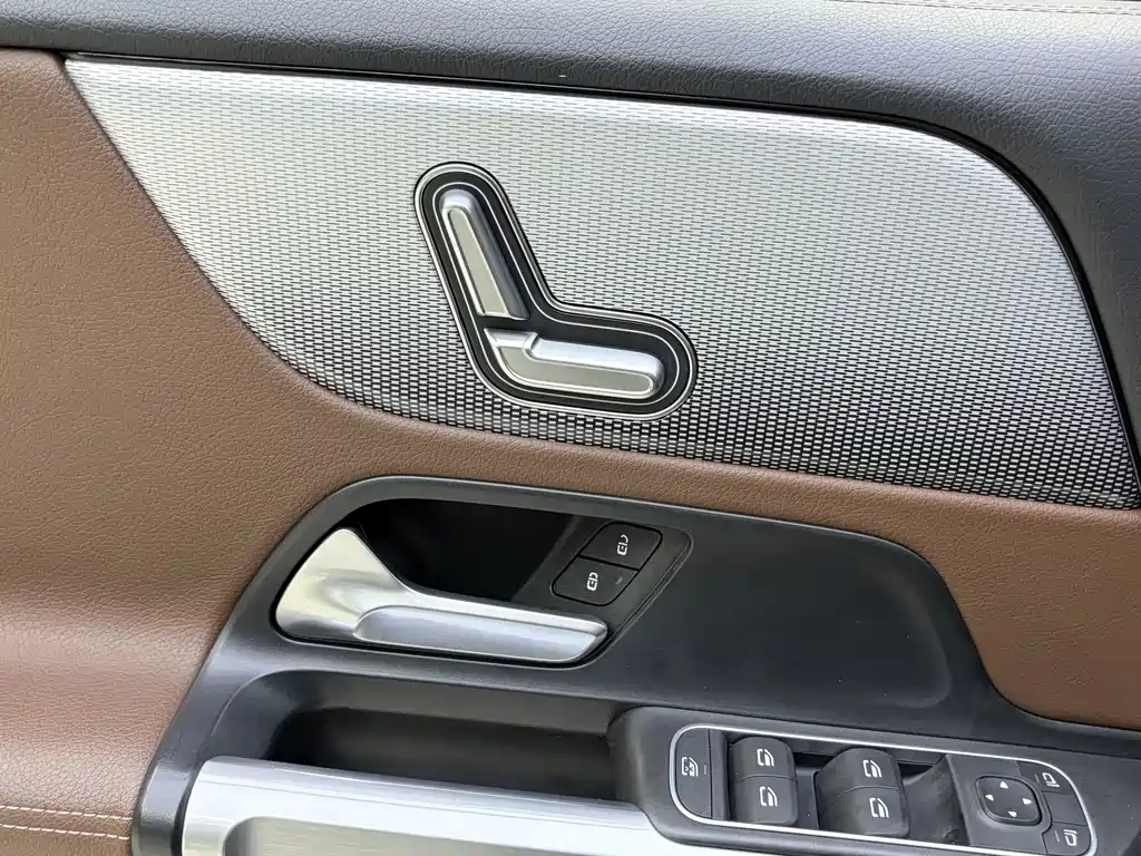 Mercedes-Benz GLB 2022 — фото 12