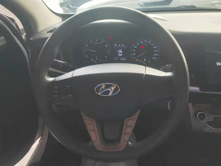 Hyundai Mistra 2020 — фото 15