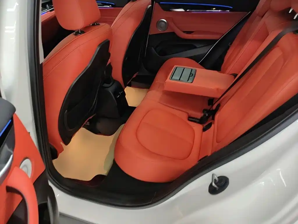 BMW X2 2023 — фото 13