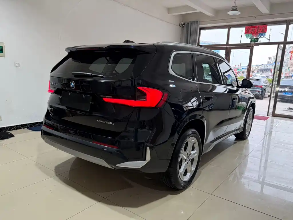 BMW X1 2023
