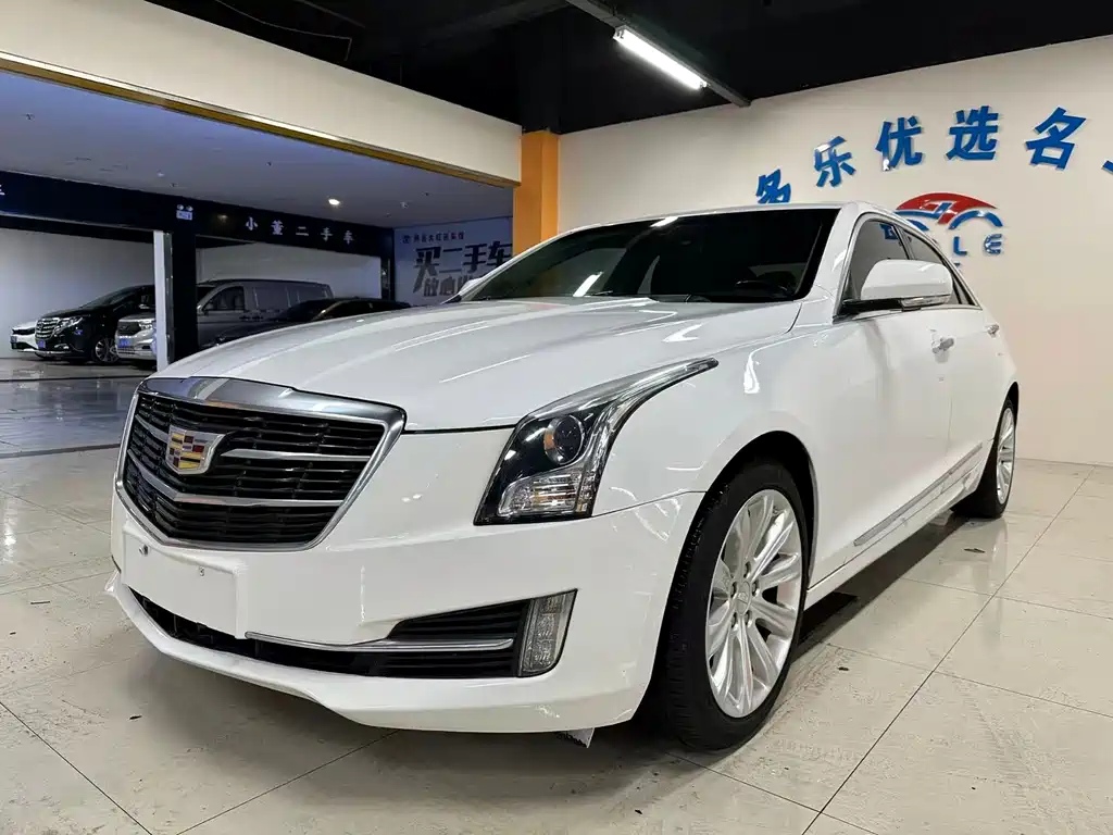 Cadillac ATS-L 2018 — фото 1
