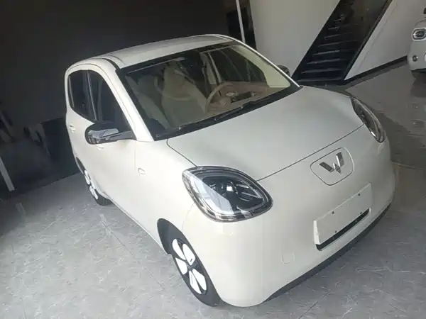 Wuling Hongguang MINIEV 2025