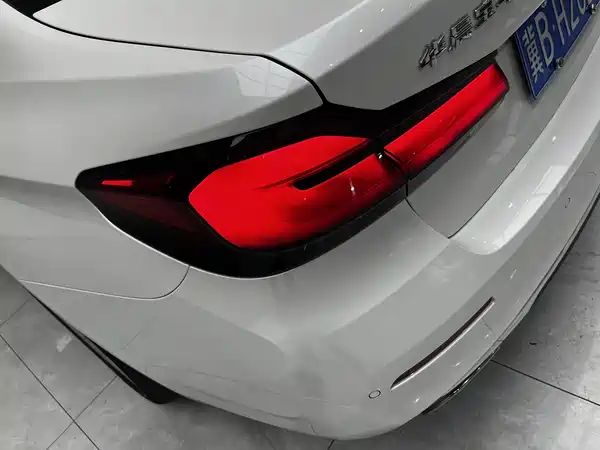 BMW 5 Series 2021