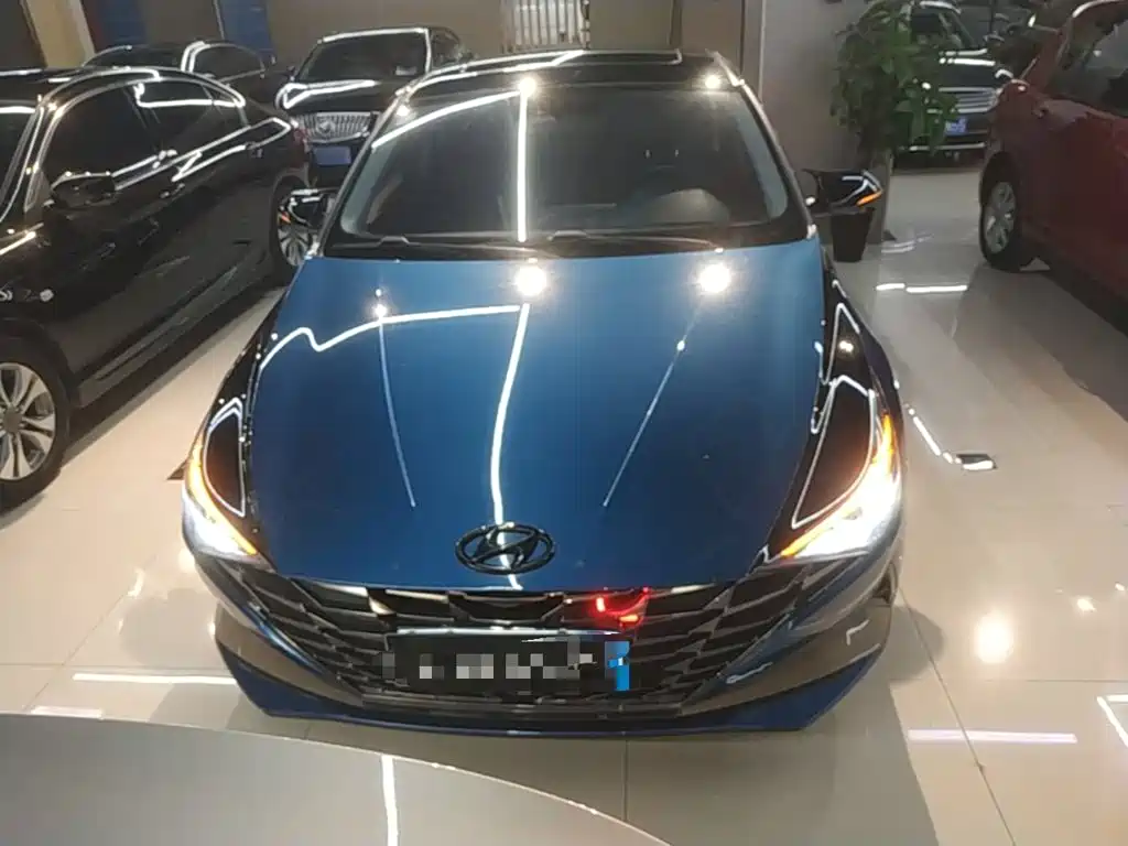 Hyundai Elantra 2021