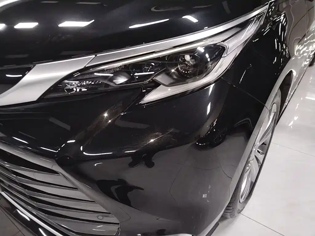 Toyota Sienna 2025 — фото 24