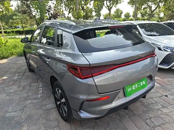 BYD e2 2023