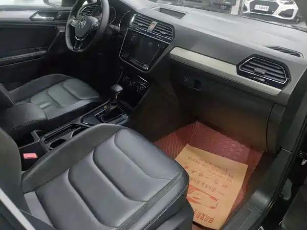 Volkswagen Tiguan L 2020