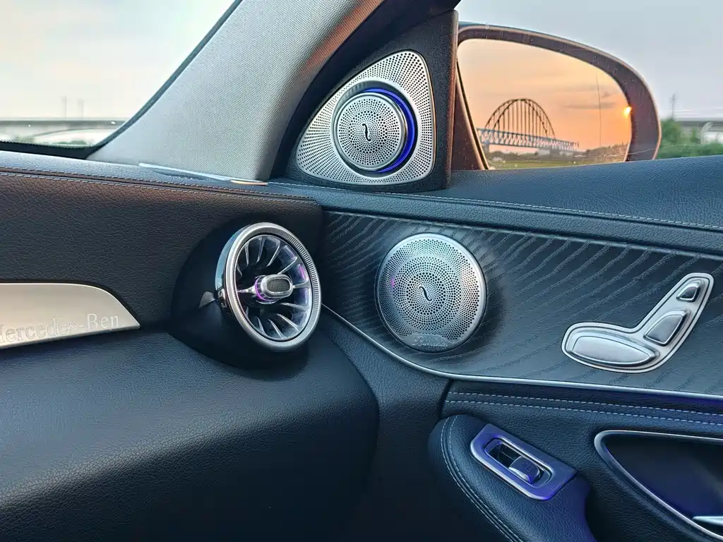 Mercedes-Benz C-Class 2019 — фото 15