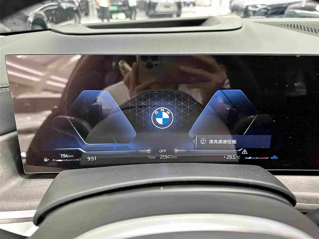 BMW X5 2025 — фото 12