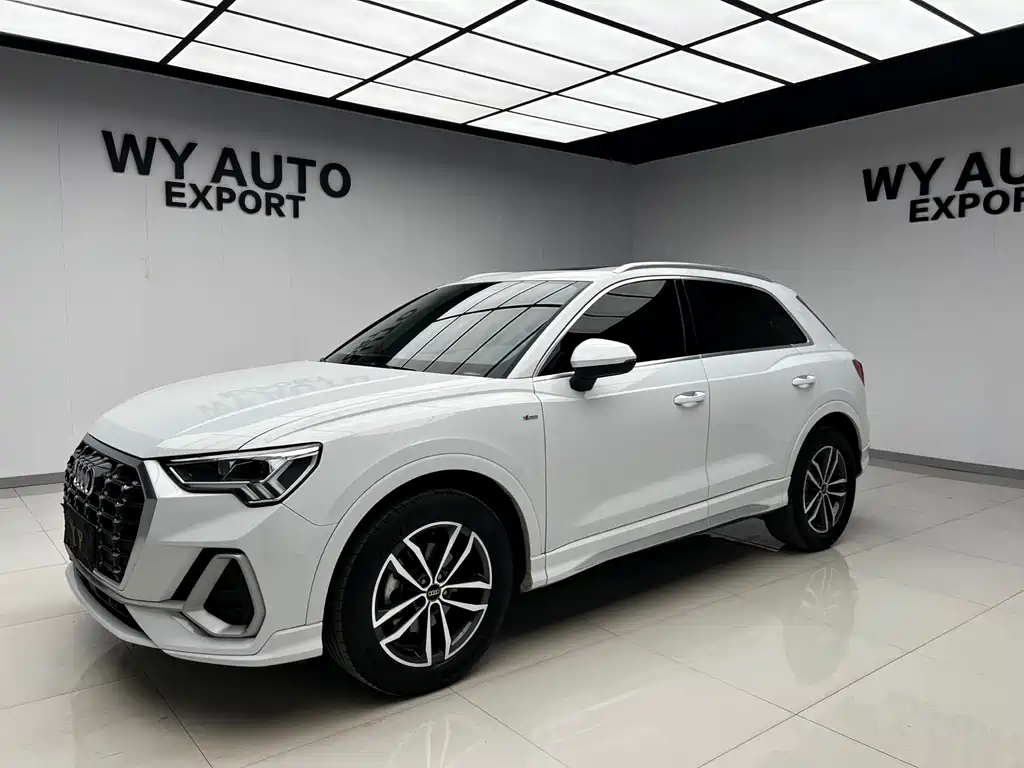 Audi Q3 2021