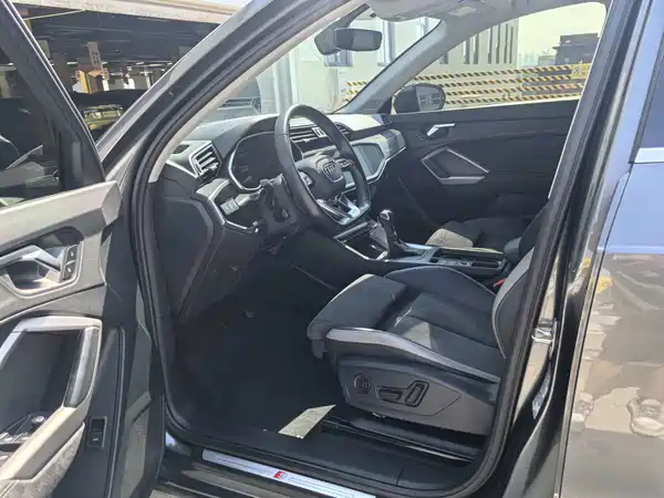 Audi Q3 2022