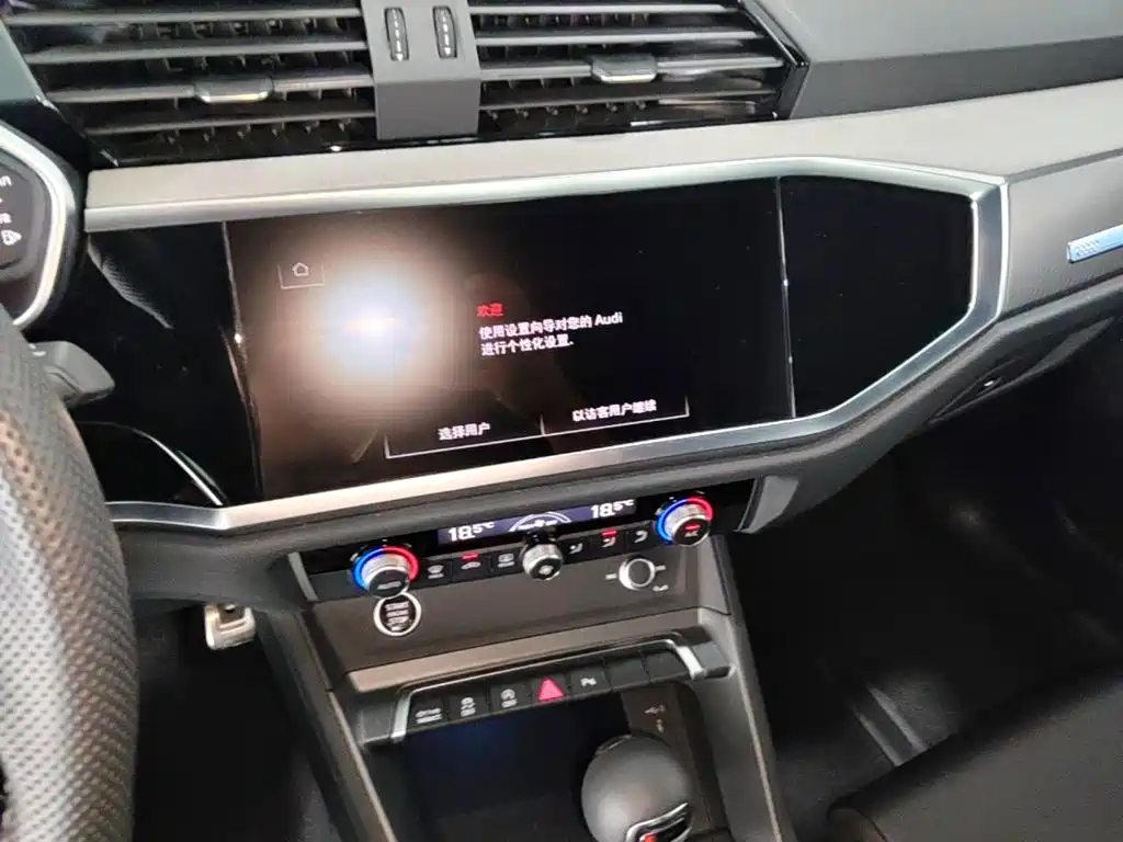 Audi Q3 Sportback 2025 — фото 20