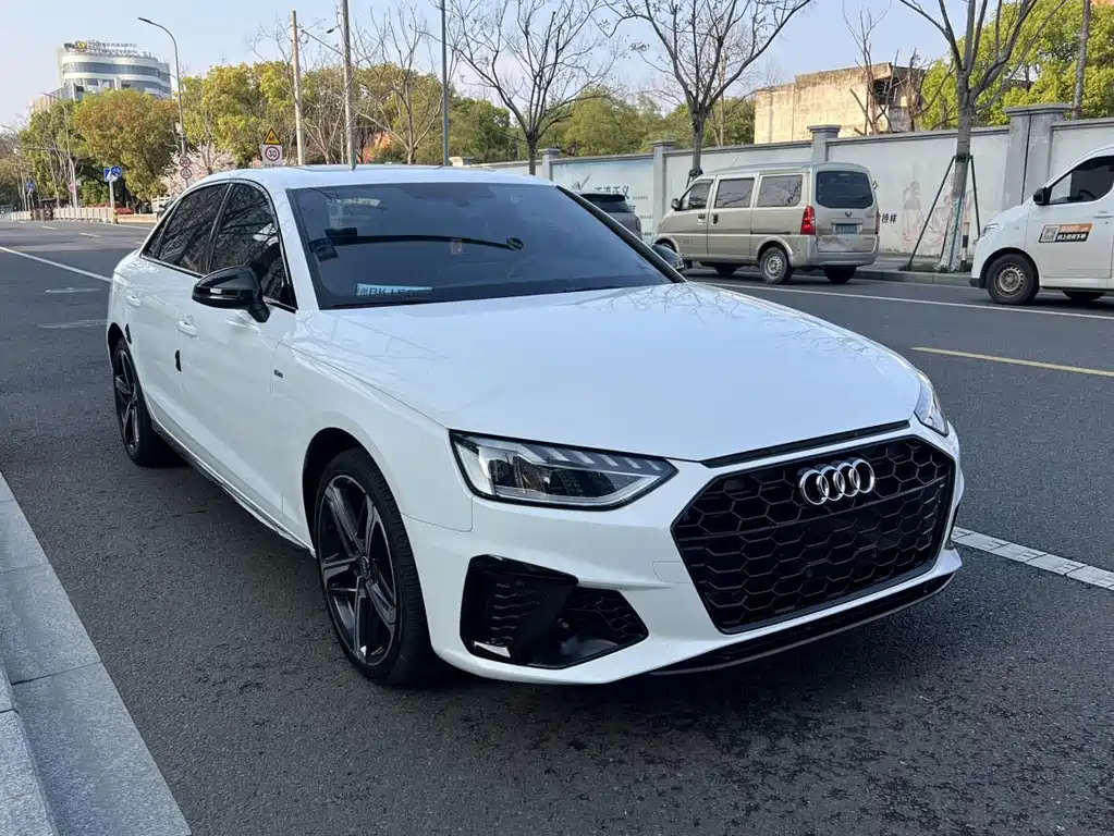 Audi A4L 2024
