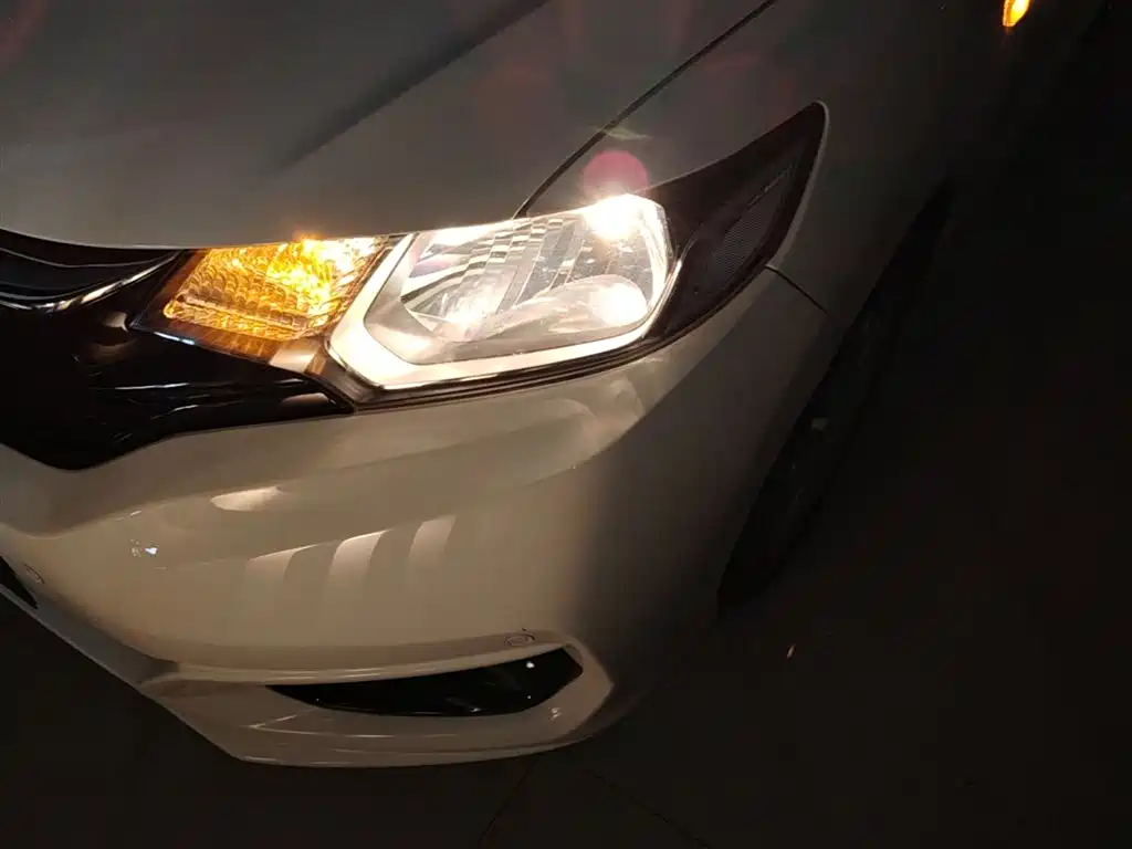 Honda Fit 2019 — фото 24