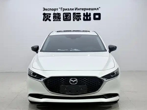 Mazda 3 Axela 2023