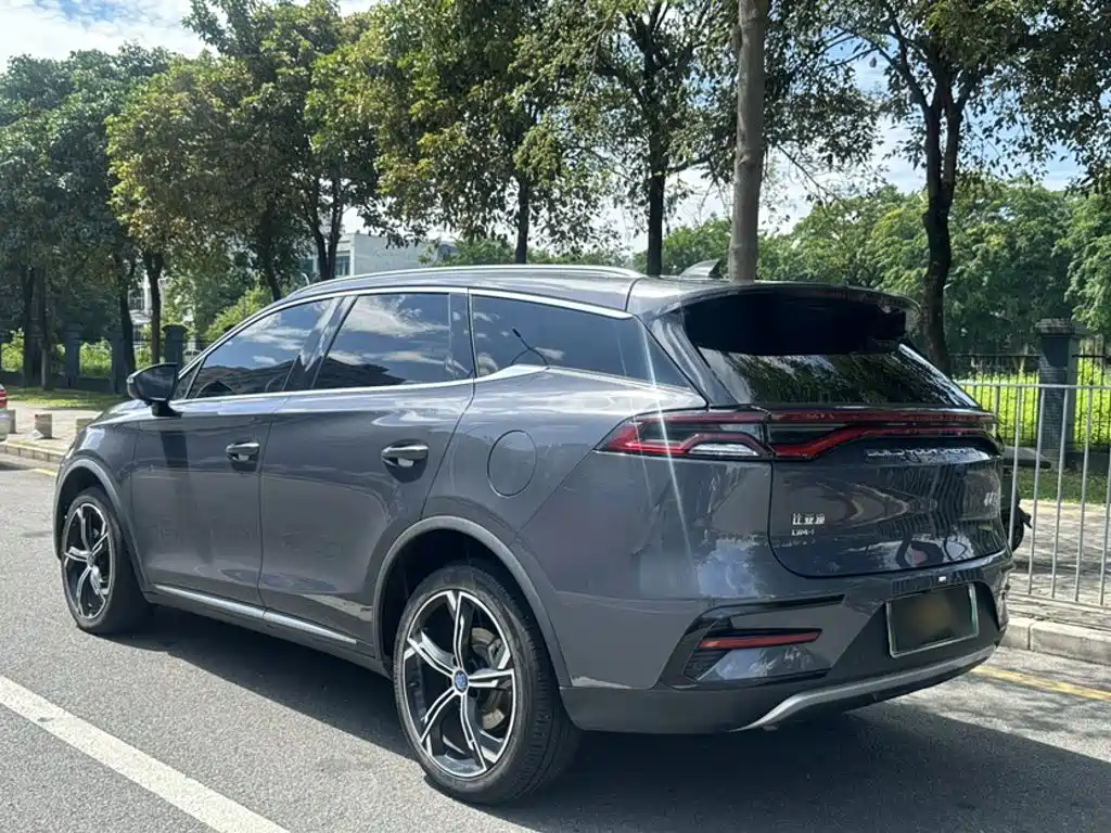 BYD Tang New Energy 2022 — фото 12