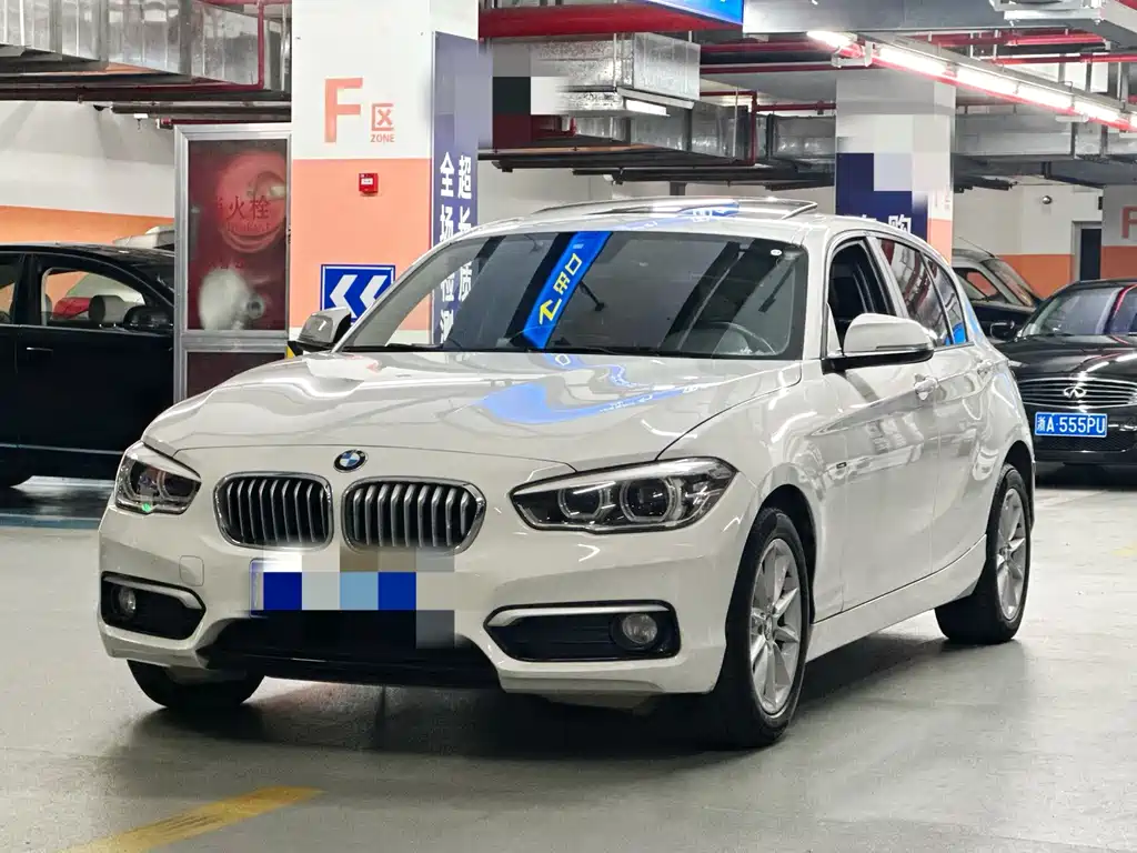 BMW 1 Series 2015 — фото 1