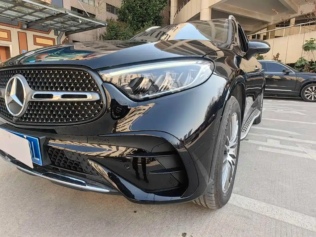 Mercedes-Benz GLC 2024