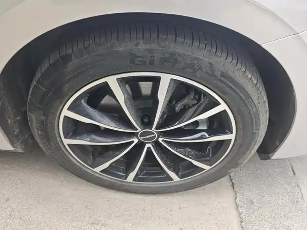 Roewe D7 2025