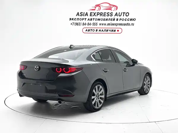 Mazda 3 Axela 2022