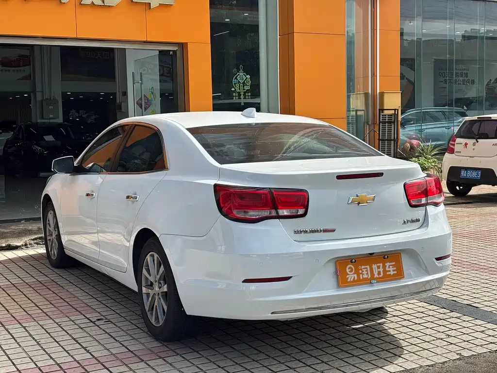Chevrolet Malibu 2017 — фото 5
