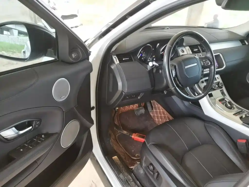 Land Rover Range Rover Evoque 2018 — фото 16