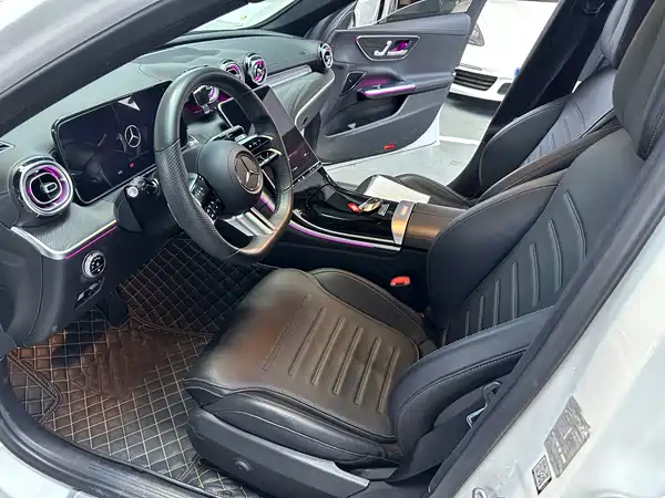 Mercedes-Benz C-Class 2022