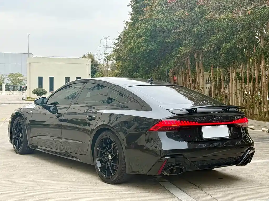 Audi A7 2024 — фото 12