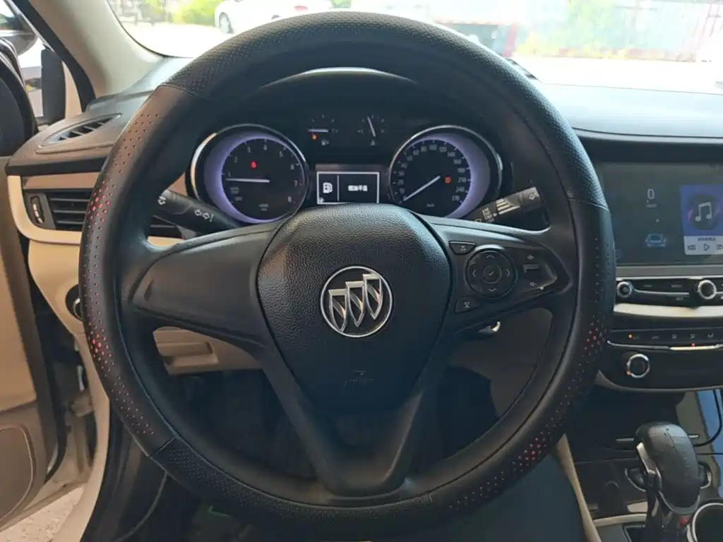 Buick Verano 2017 — фото 11