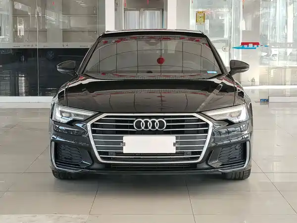 Audi A6L 2022