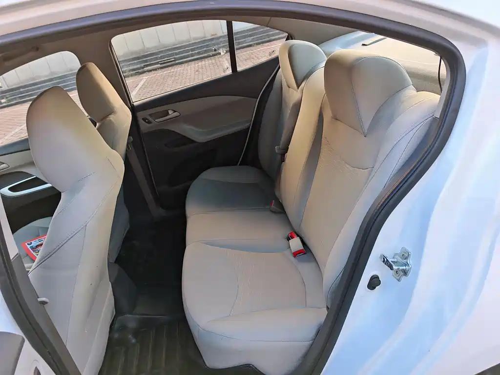 Chevrolet Sail 2015 — фото 11