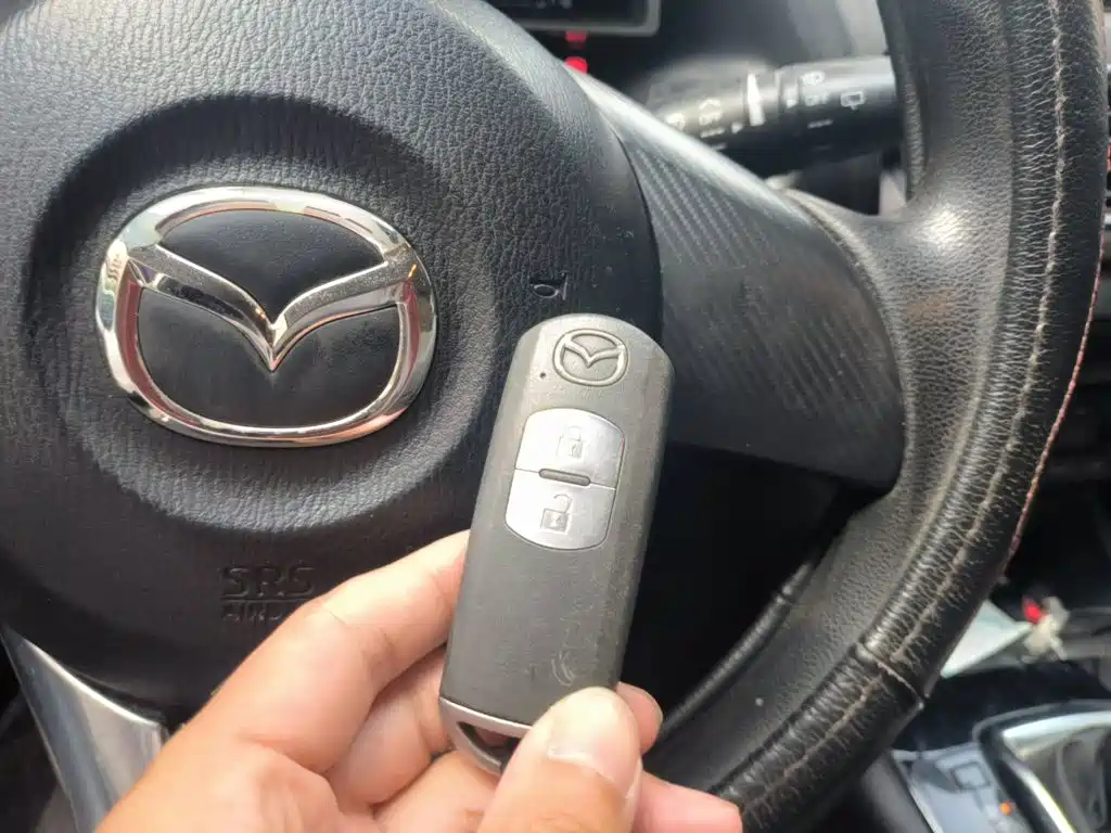 Mazda 3 Angkesela 2015 — фото 12