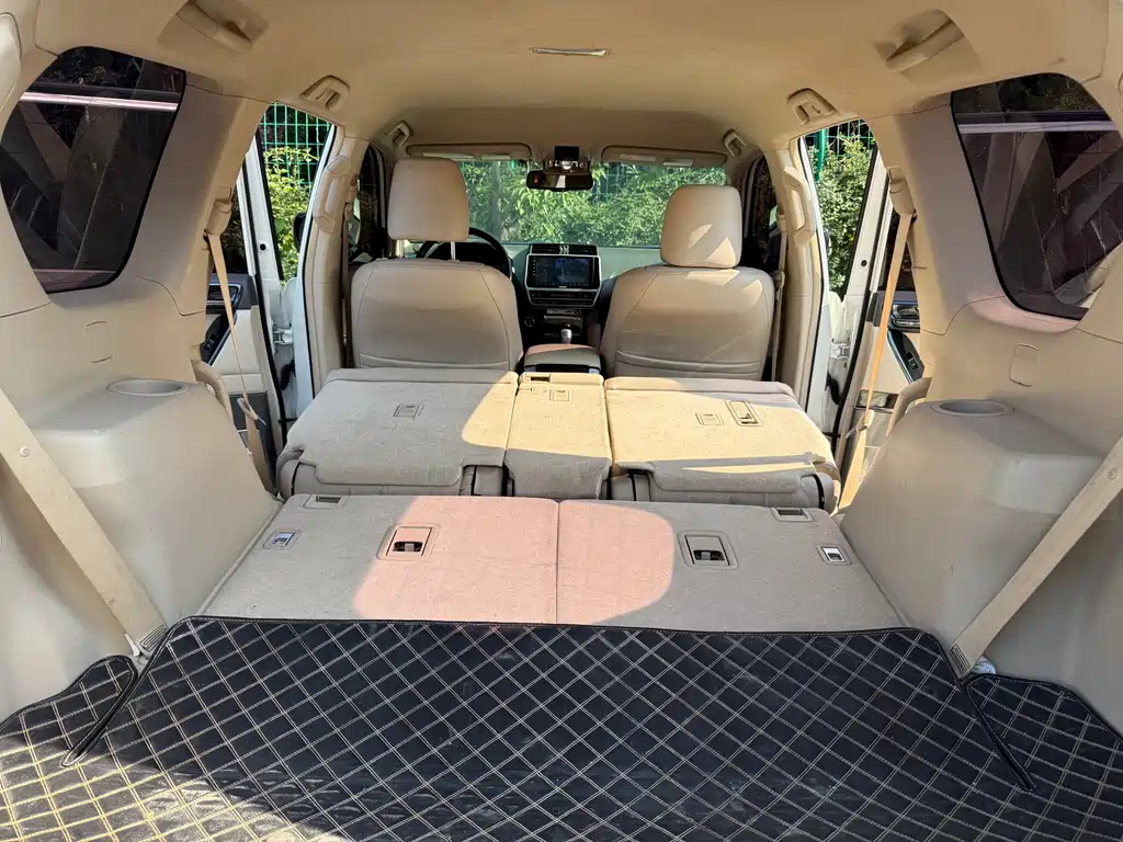 Toyota Prado 2019 — фото 14