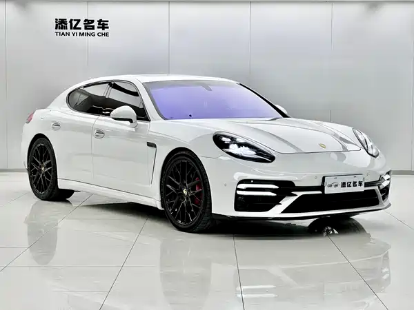 Porsche Panamera 2014