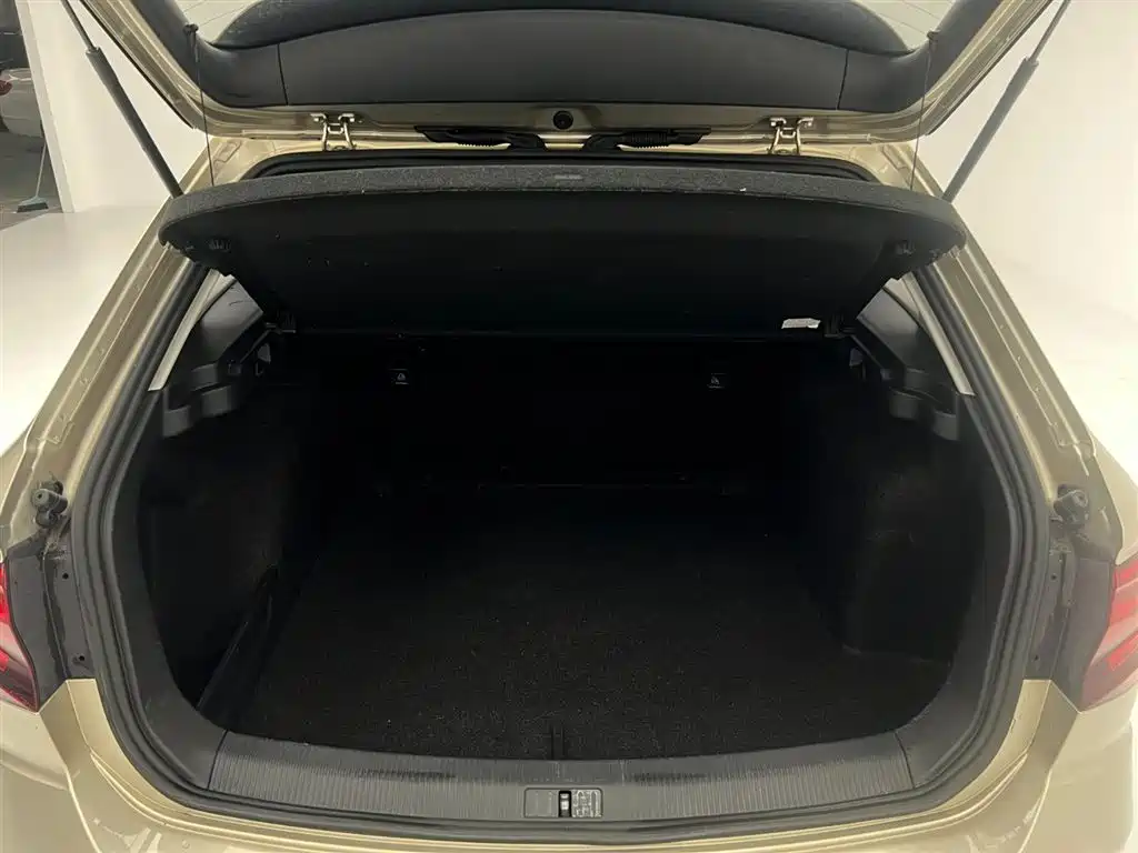 Volkswagen C-Trek 2019 — фото 12