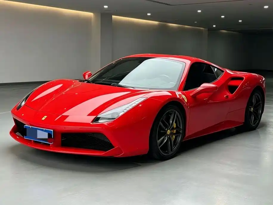 Ferrari 488 2018 — фото 1