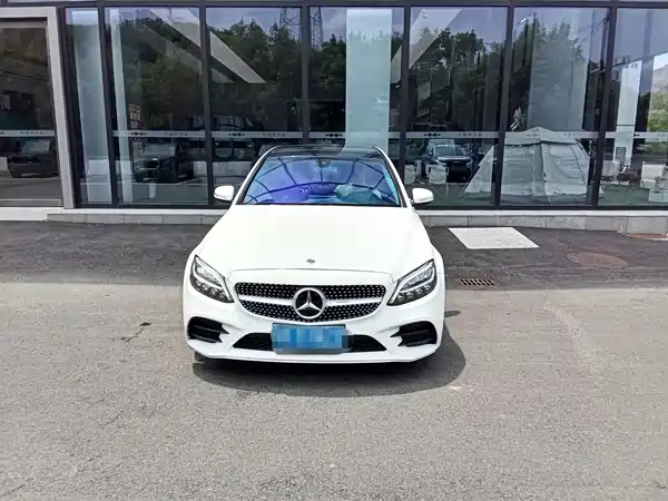 Mercedes-Benz C-Class 2019