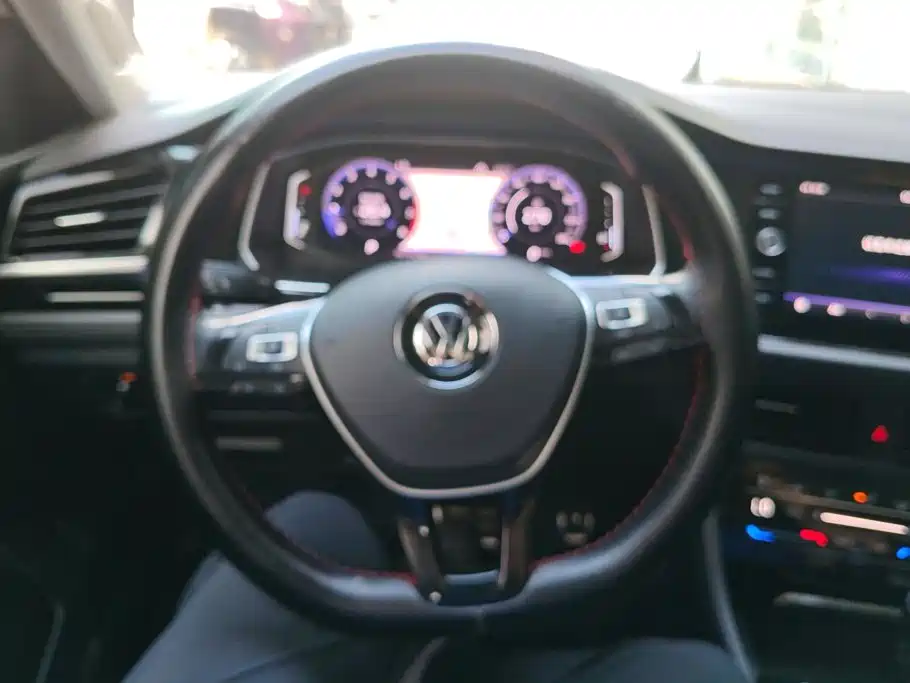 Volkswagen Sagitar 2019 — фото 15